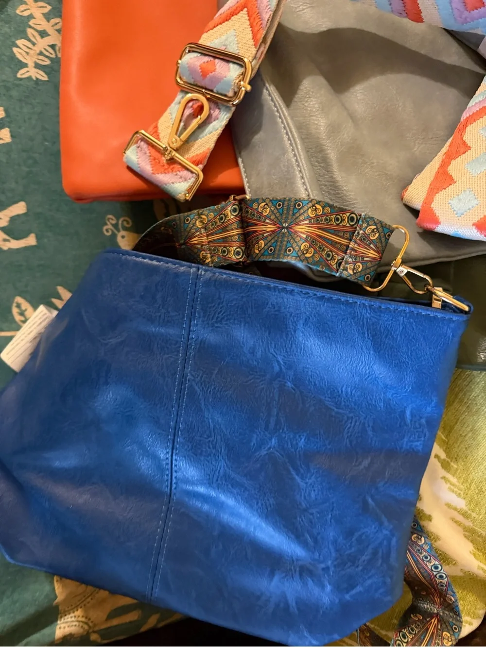 Bundle of 11 purses / hand bags with extra straps
